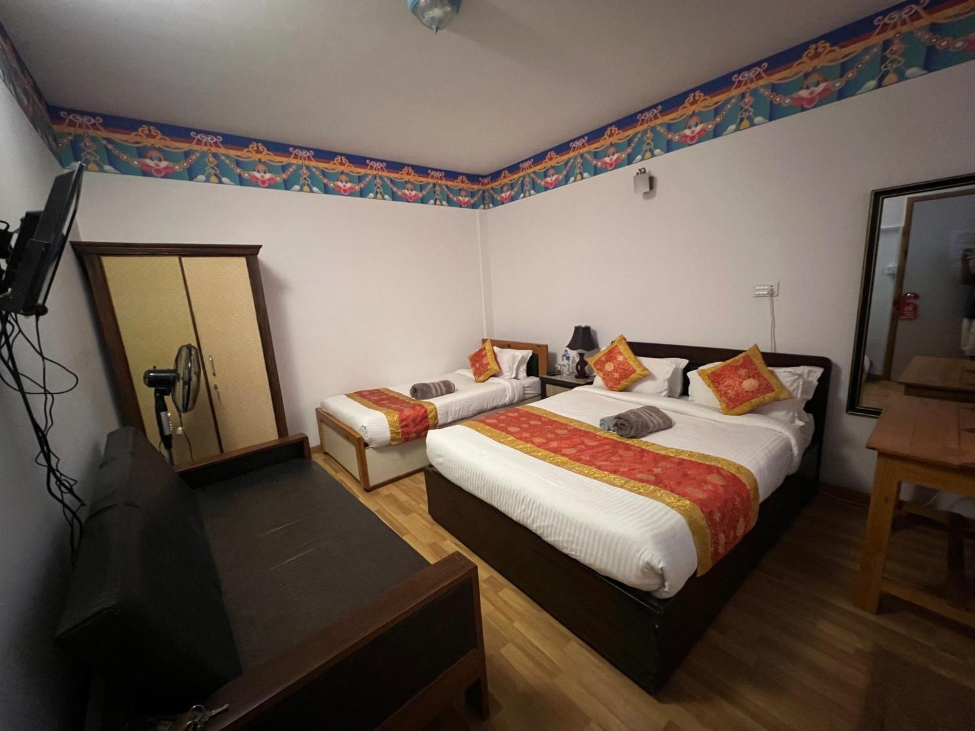 The Boudha Inn Kathmandu Buitenkant foto