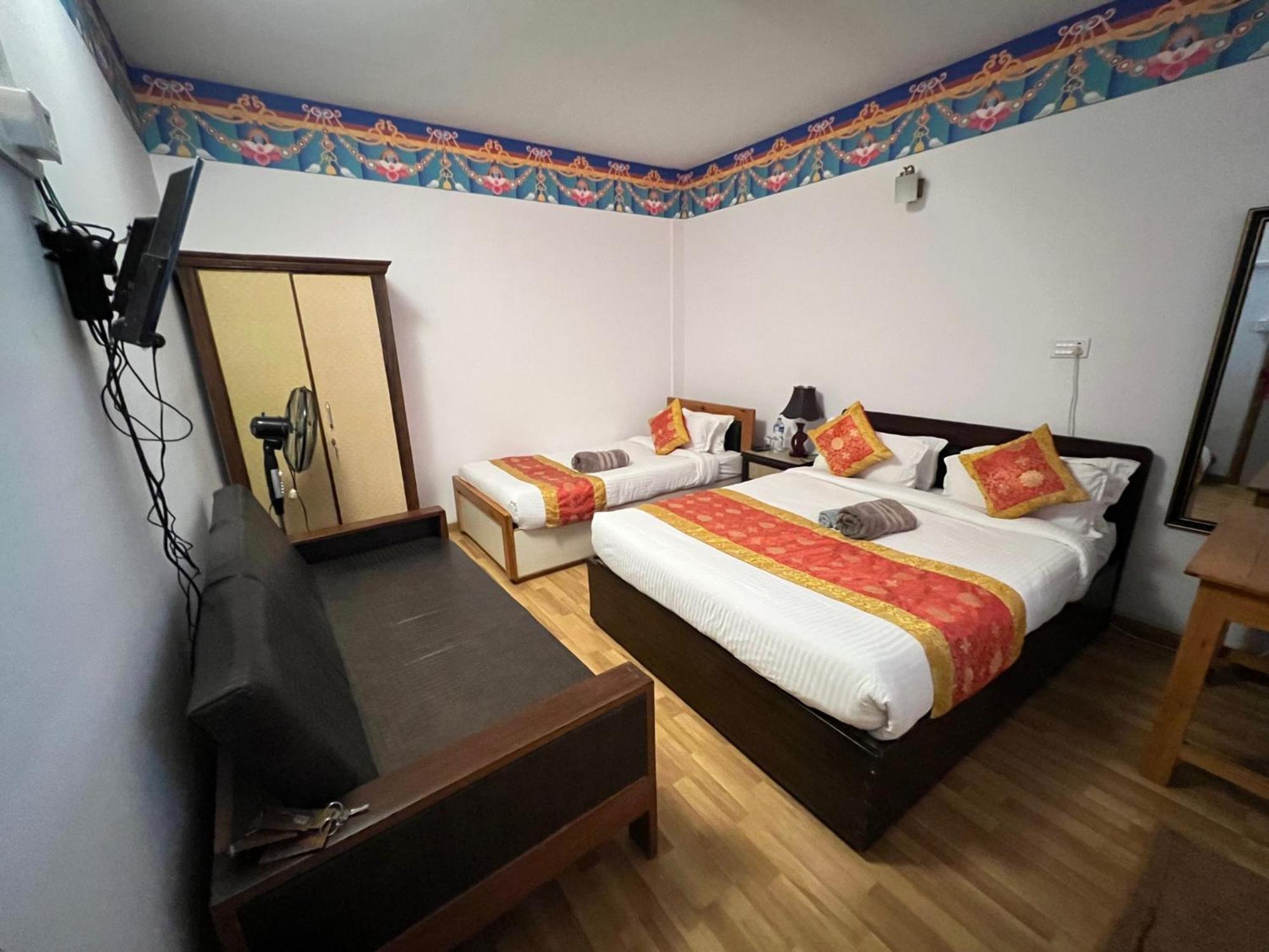 The Boudha Inn Kathmandu Buitenkant foto